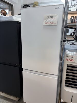 SHARP SJ-D18J 2ドア冷蔵庫 179L 2023年製【中古】